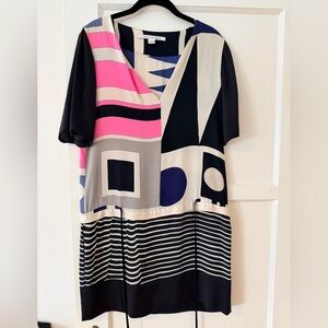 DIANE VON FURSTENBERG Geometric Print Dress - Pink, Black, White